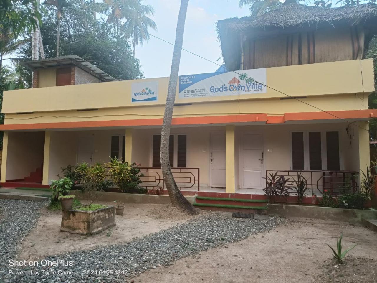 Godsown Villa Kovalam Exterior photo